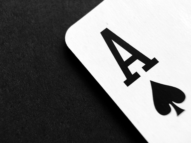 What are the rules when you are gambling on blackjack online?